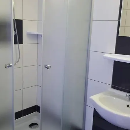 Zielony Zakatek Chlapowo Domki I Pokoje Wladyslawowo Exterior photo