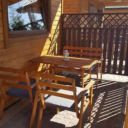 Zielony Zakatek Chlapowo Domki I Pokoje Wladyslawowo Exterior photo