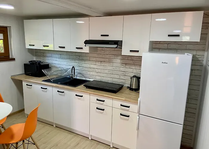 Zielony Zakatek Chlapowo Domki I Pokoje